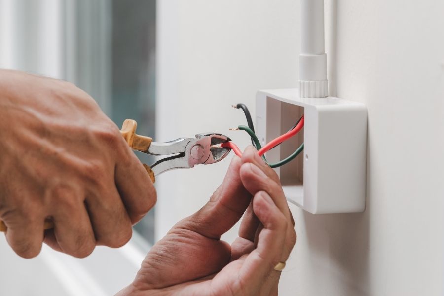Ataşehir Acil Elektrikçi